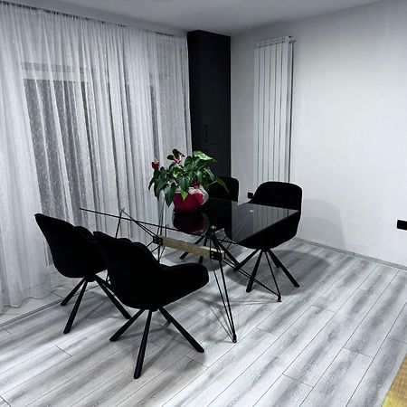 Appartement Whitehouse2 à Arad Extérieur photo